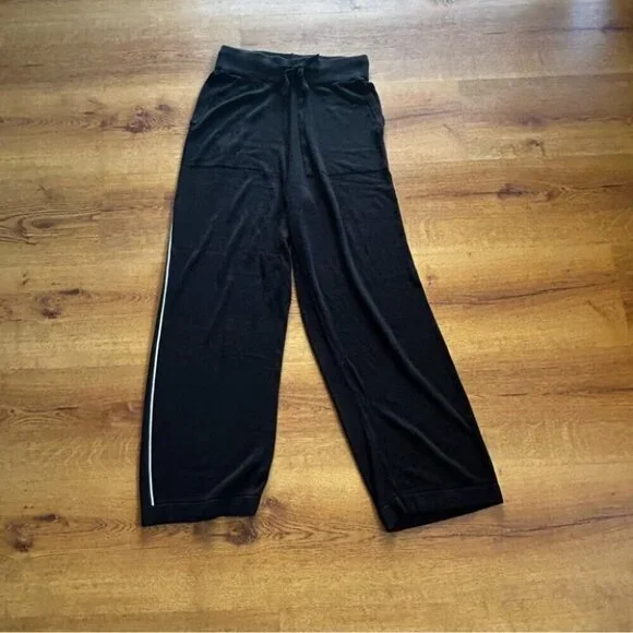 Zyia Black Piping Classy Joggers Wide Leg Pants Size Small - Picture 3 of 3
